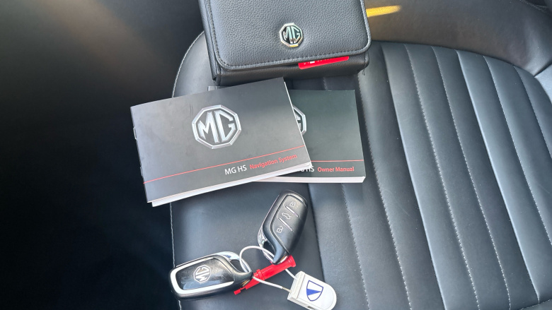 MG Hs 1.5 T-GDI Exclusive 5dr Petrol Hatchback